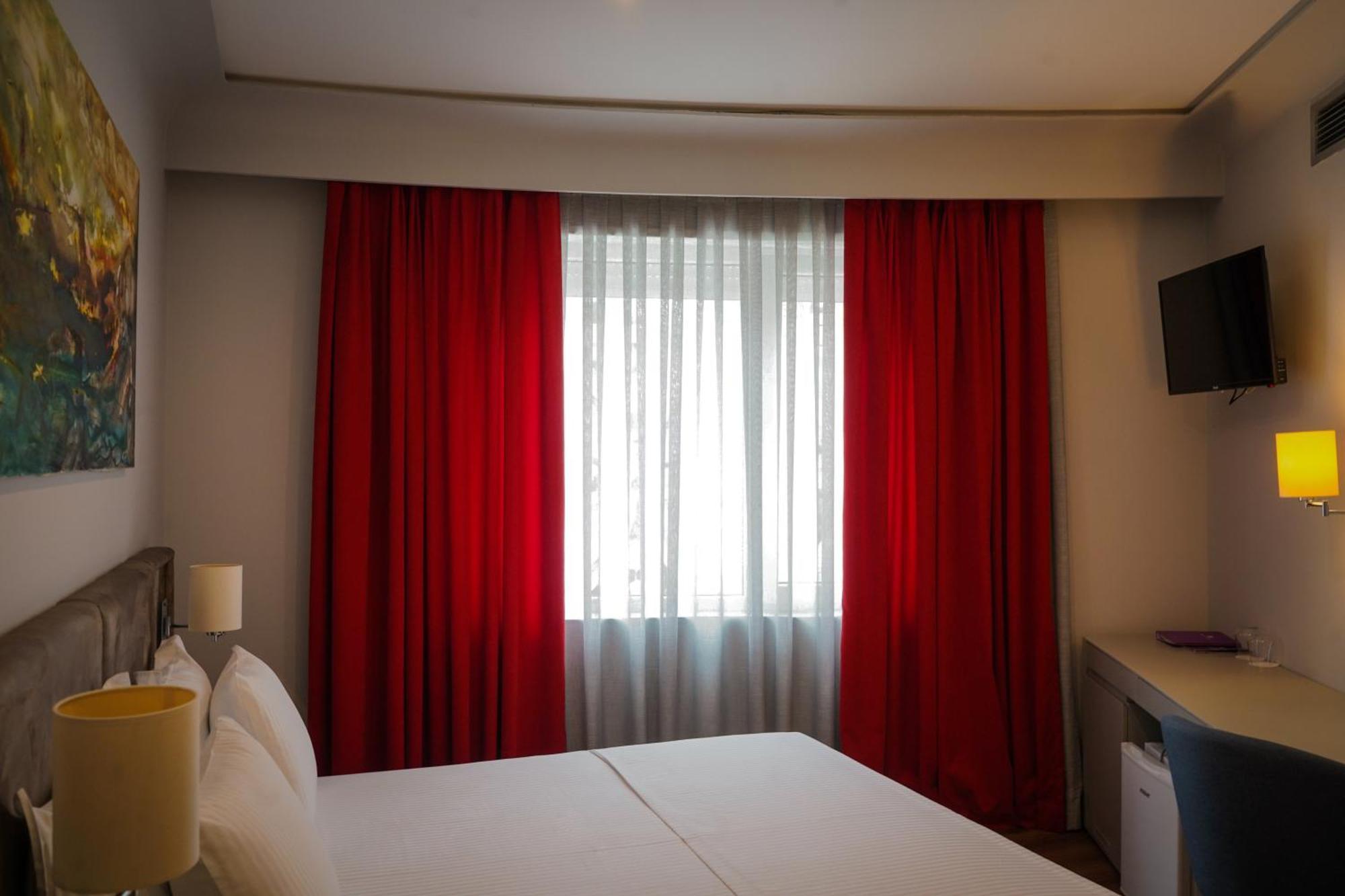 Hotel Bougainville Bay
