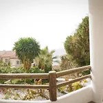 Bougainville Bay Hotel